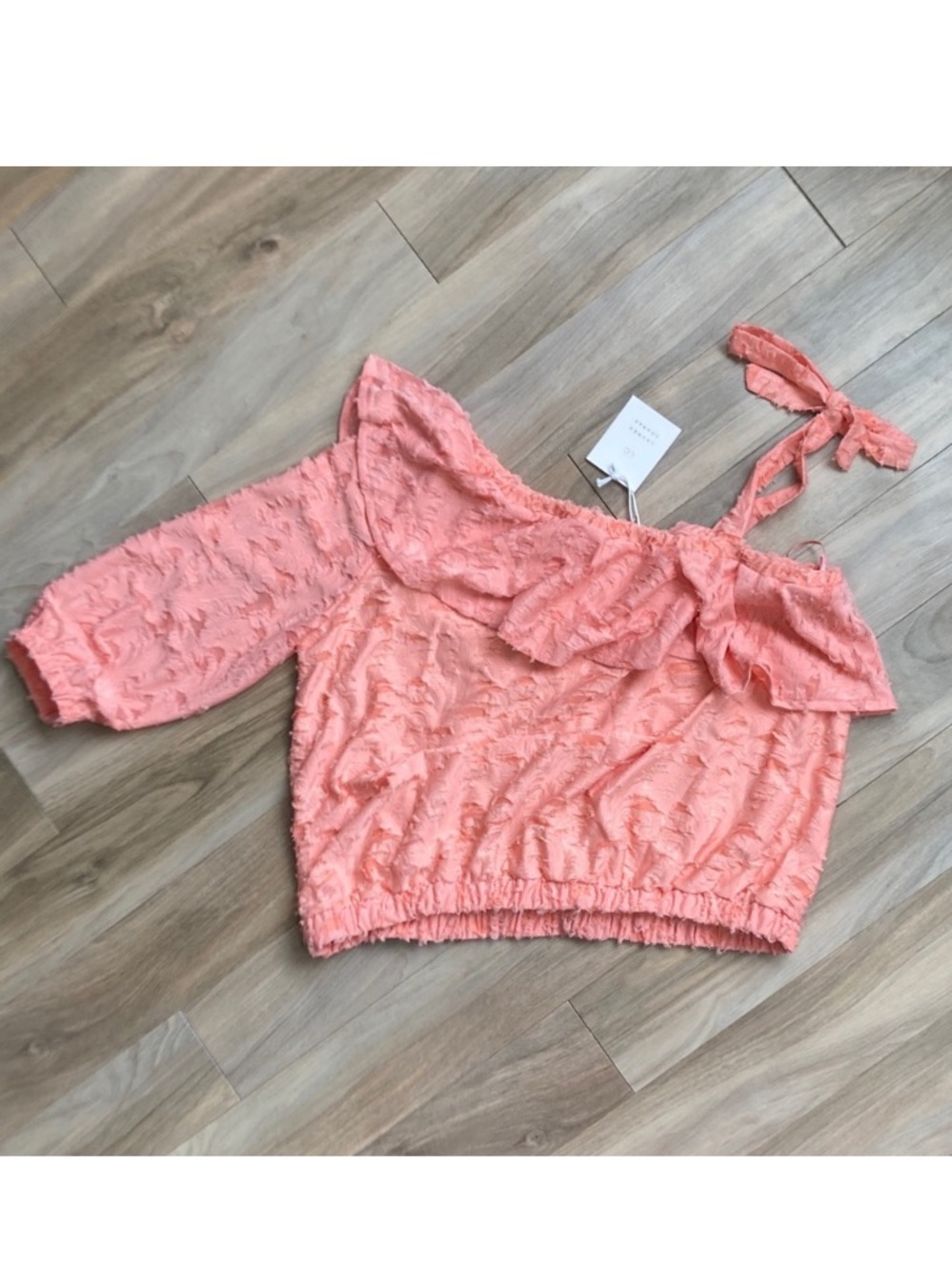 LC Lauren Conrad boho peachy texture ruffle neck boho top bow detail size L